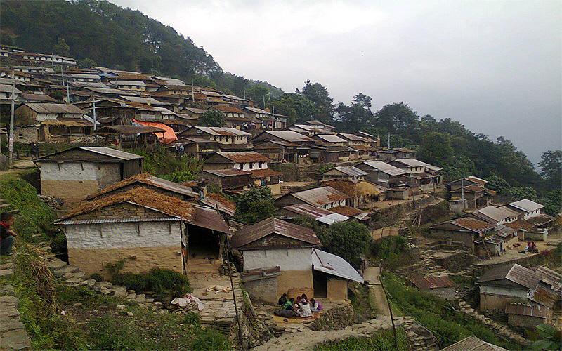 sikles-gurung-village